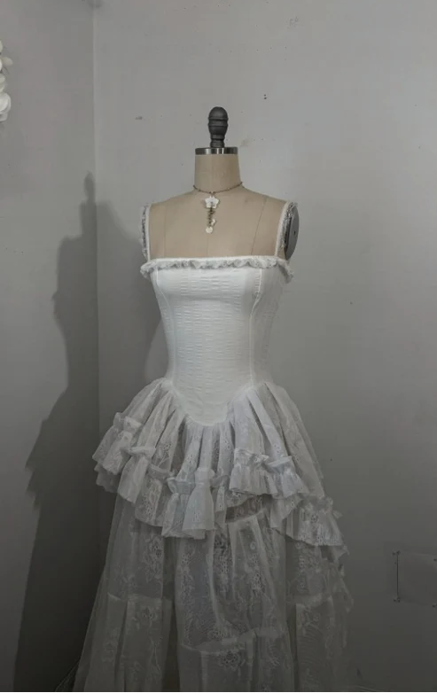 Retro Spaghettiträger A-Linie Spitze Rüschen Vintage Brautkleid Abendkleid, D862