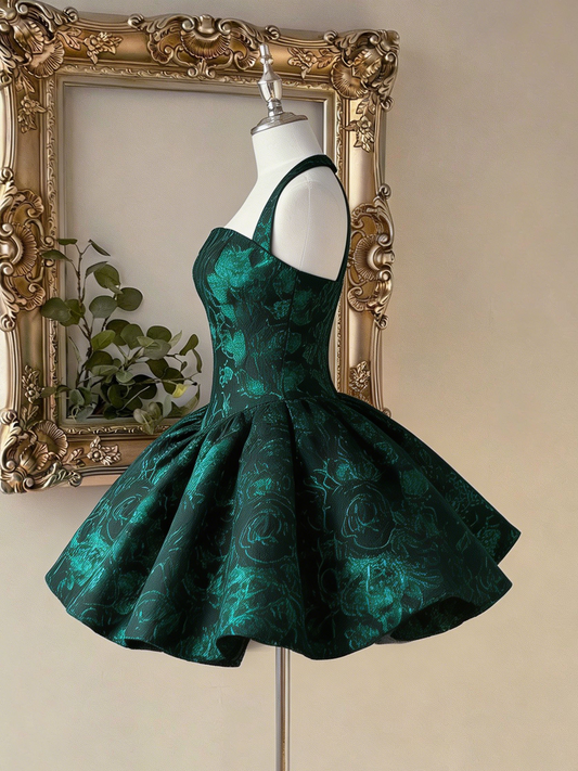 Charming Homecoming Dress Halter Pleated Backless Back to School Outfits Party Dress D7394