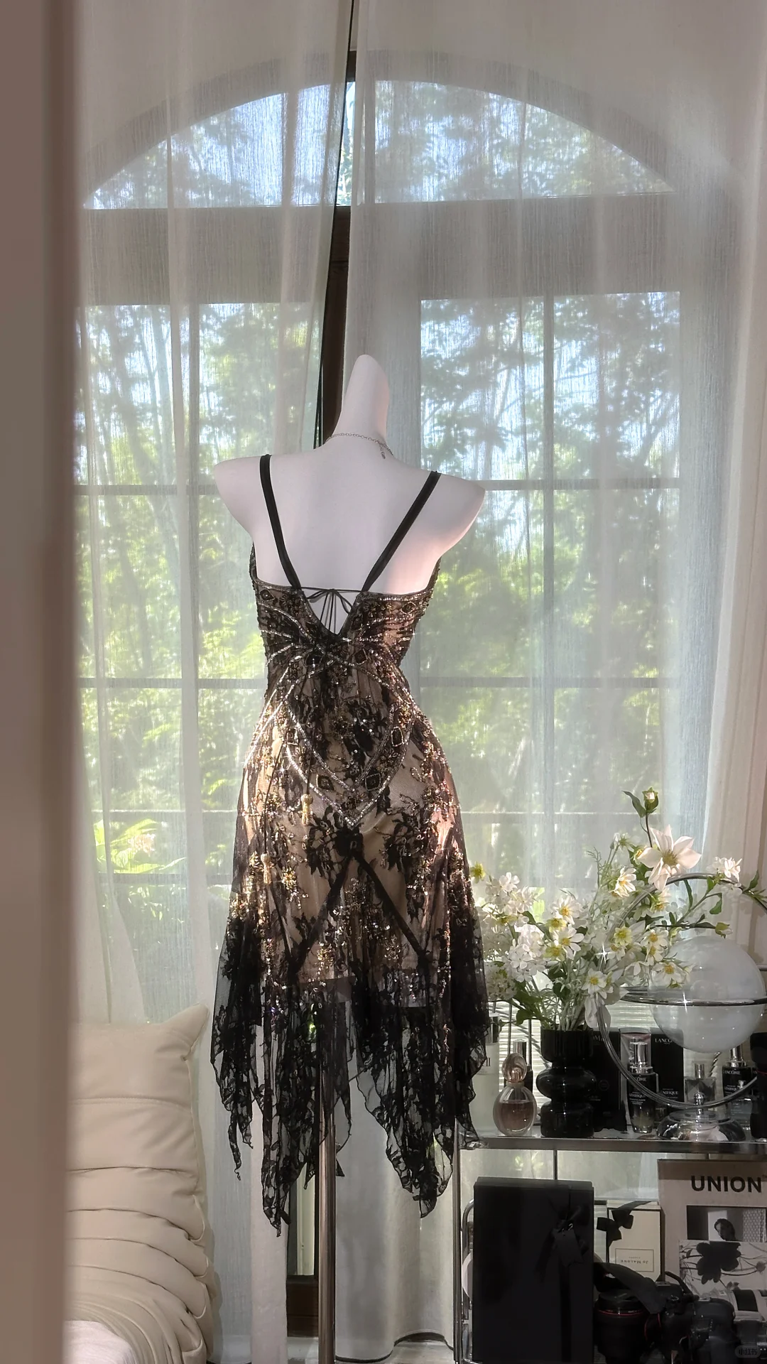 Elegant V-neck Applique Beaded Sequin Romantic Chiffon Evening Dress Prom Dresses D1608
