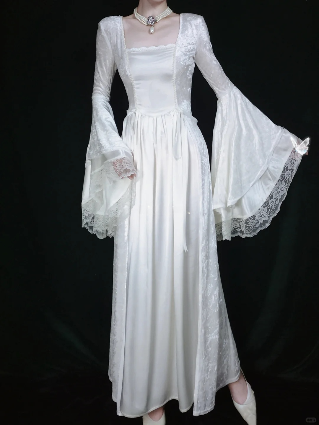 Retro White Long Sleeves A-Line Lace Long Formal Prom Dresses Evening Gowns, D1155