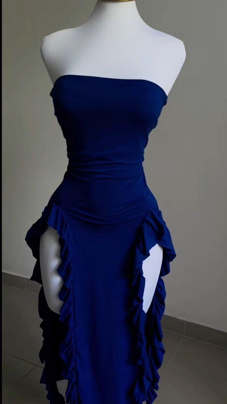 Burgundy Strapless Sheath Ruffles Midi Length Evening Party Dress MD7419