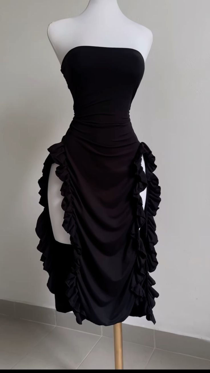 Burgundy Strapless Sheath Ruffles Midi Length Evening Party Dress MD7419