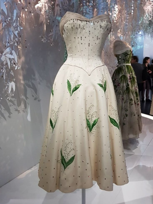 Elegantes trägerloses A-Linien-Satin-Kleid in Elfenbein, langes formelles Partykleid, Geburtstags-Outfits, D1215