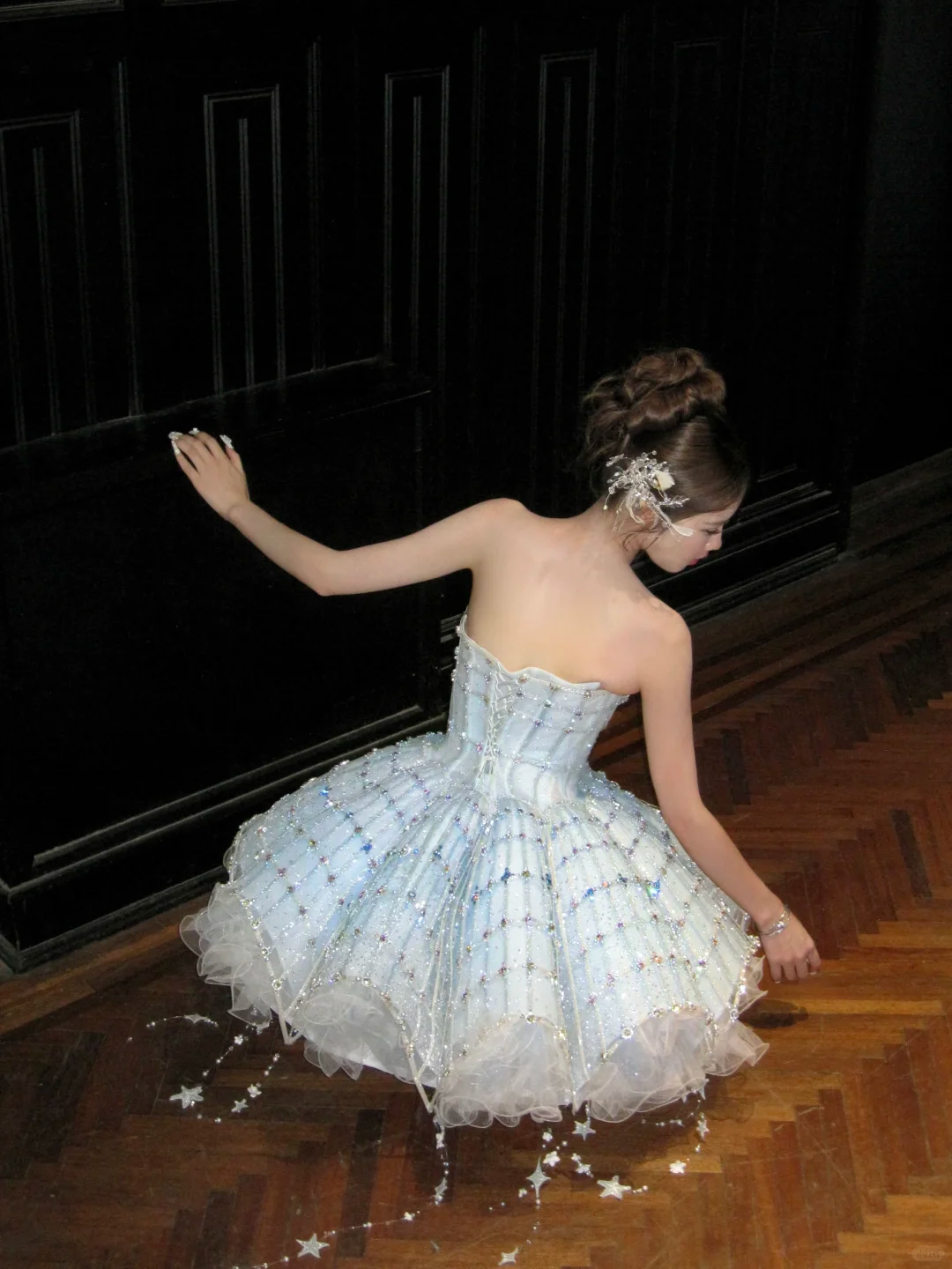 Gorgeous Shiny Light Blue Sequined A-Line Strapless Design Tiered Party Dress Homecoming Dress D1711
