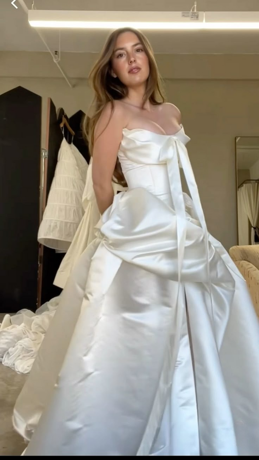 Neue Ankunft Trägerloses A-Linie Split Light Brautkleid Süßes Geburtstagskleid, D774