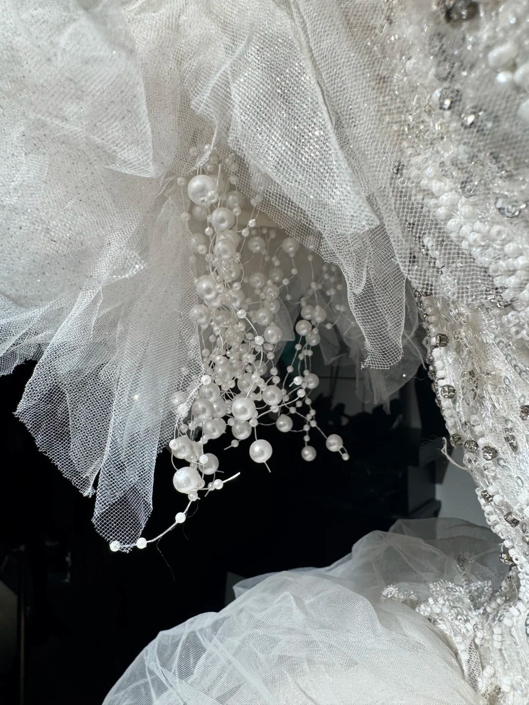 New Homecoming Dress Off the Shoulder Tulle Sequins Bead Flower Applique Pearl Rinestone Ball Gown Back to School Outfits Party Dress Birthday Dress Wedding Dress D7549