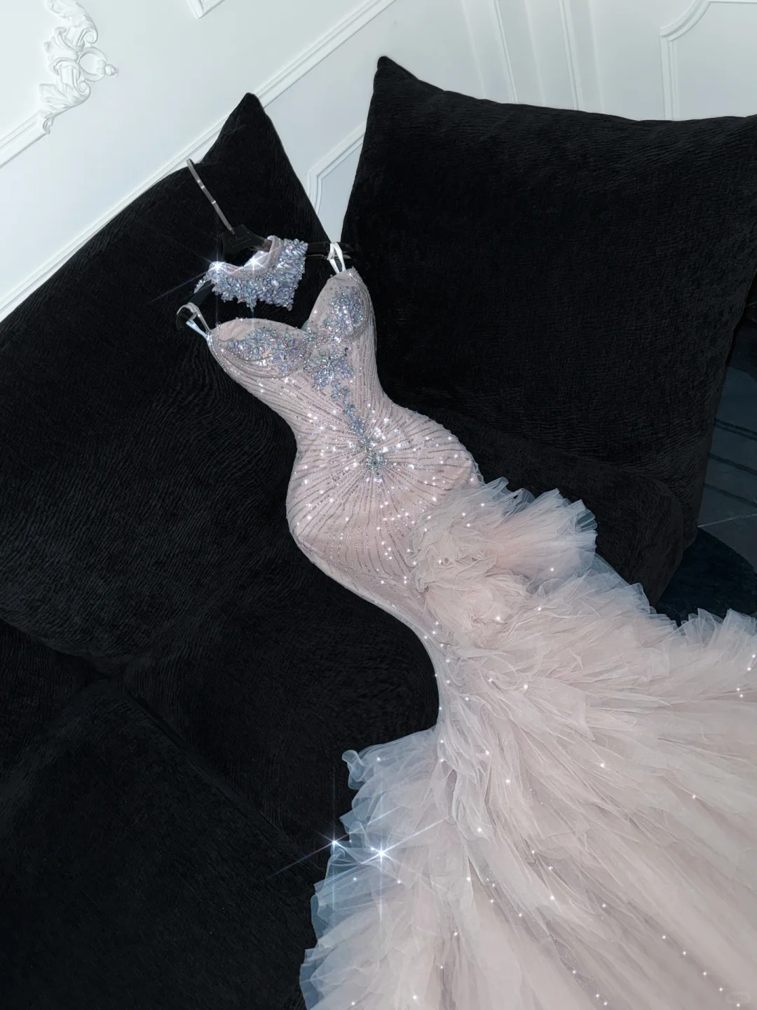 Shiny Beaded White Sweetheart Tulle Sequin Design Elegant Mermaid Floor-length Wedding Dress D1662