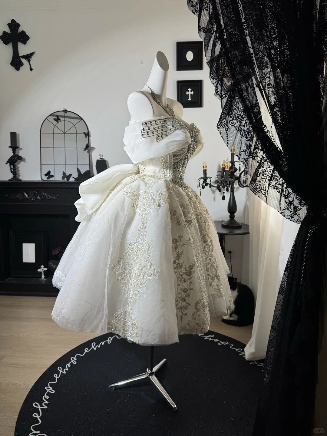 New Homecoming Dress Off the Shoulder Lace Bowknot Tulle Hi-Lo Cascade Rinestone Applique Bead Back to School Outfits Party Dress Birthday Dress Wedding Dress D7673