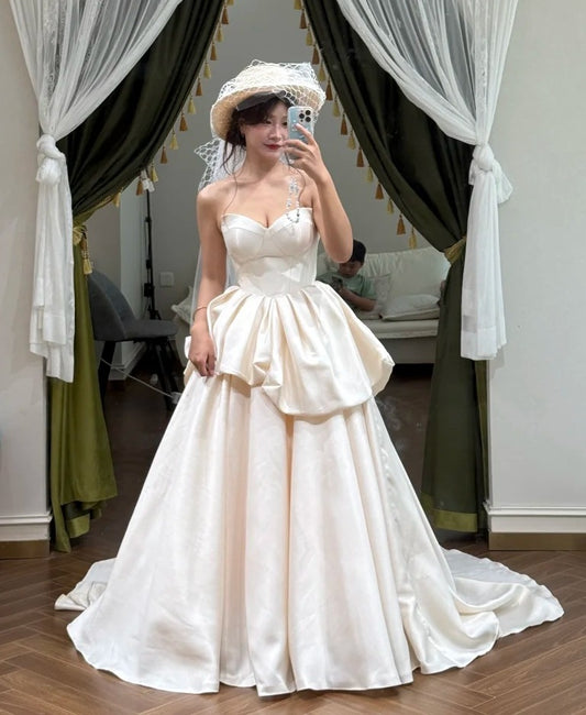 Pretty Wedding Dress Satin Sweetheart Pleated Wedding Dress D4607