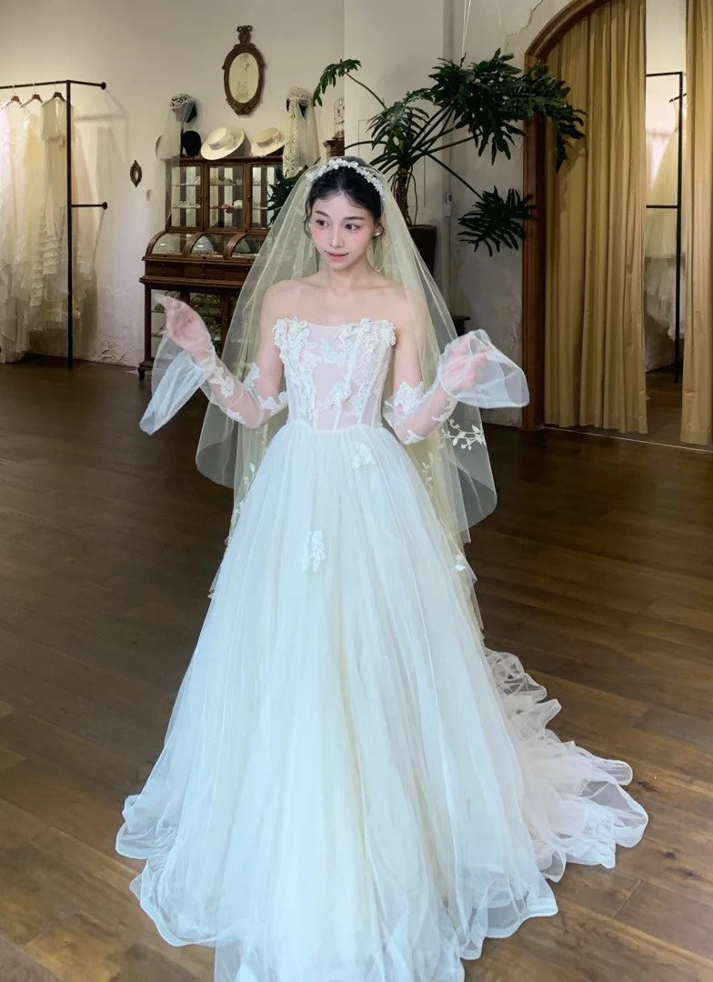 New Arrival Wedding Dress Strapless Pleated Tulle Wedding Dress D4620