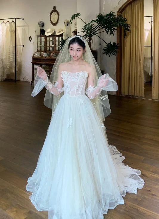 New Arrival Wedding Dress Strapless Pleated Tulle Wedding Dress D4620