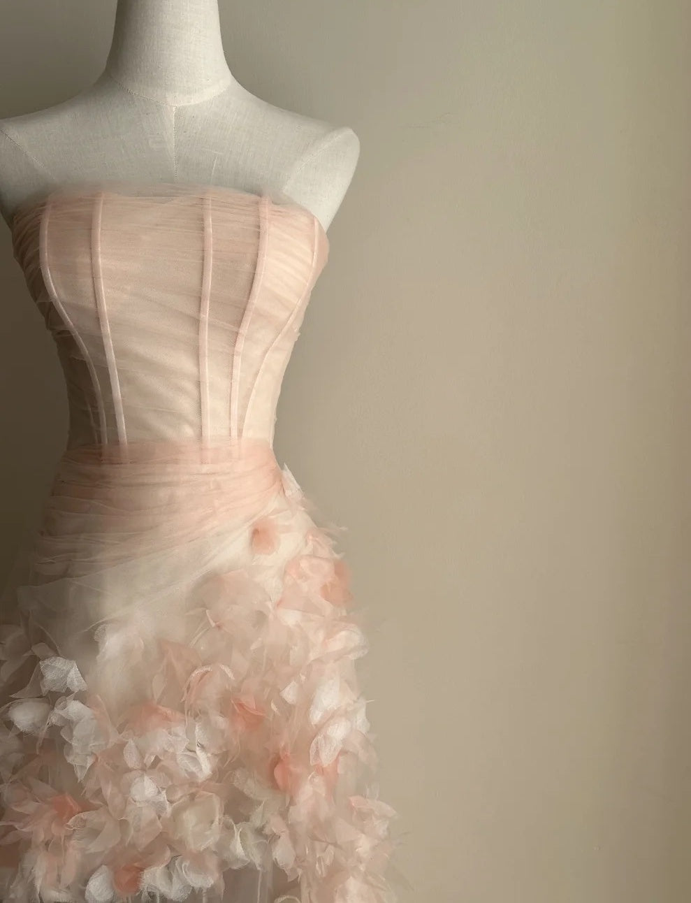 Chic Prom Dress Strapless Pleated Floral Tulle Formal Dresses Gala Gown Evening Dress D4721