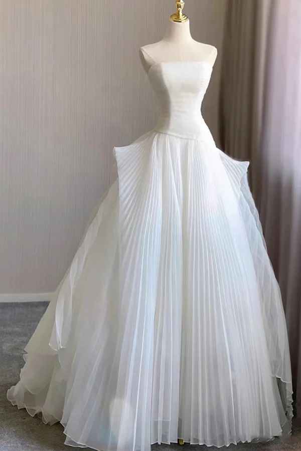 Elegantes weißes trägerloses A-Linie Chiffon langes Brautkleid MD7599