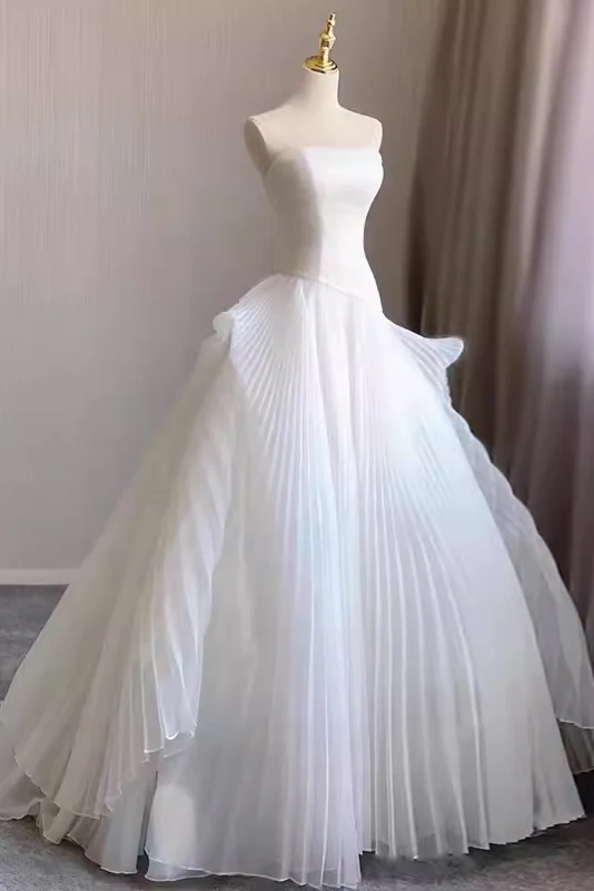 Elegantes weißes trägerloses A-Linie Chiffon langes Brautkleid MD7599