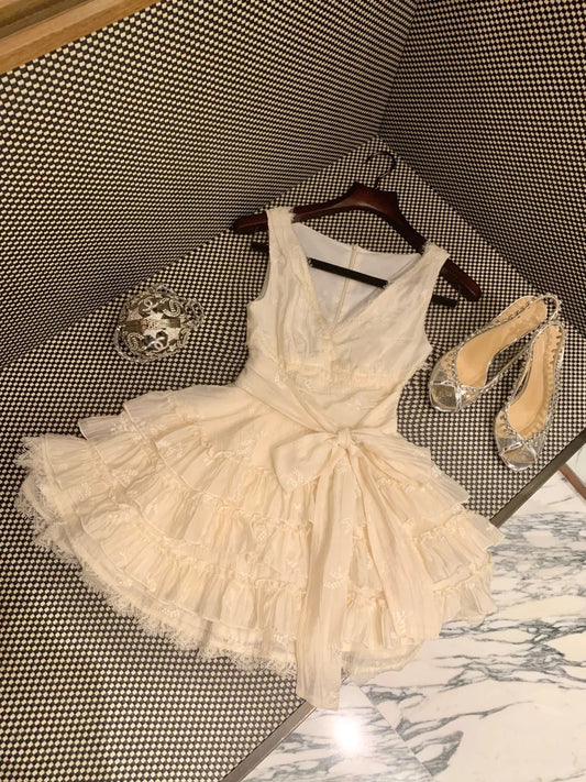 Sweet Homecoming Dress V Neck Cascade Dress Back to School Outfits Party Dress D6386