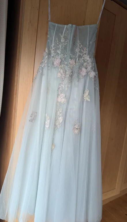 Charming Prom Dress Sweetheart Applique Long Evening Dress Party Outfits Gala Gown D5009