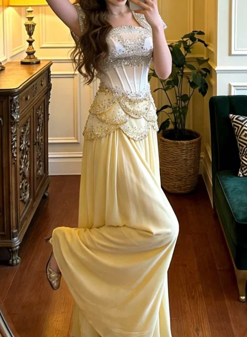 Gorgeous Prom Dress A Line Square Neck Beading Pleated Gala Gown Evening Dress Birthday Party Outfits D5123