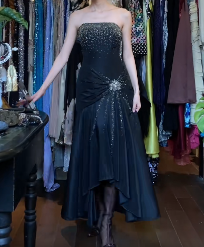 Fashion Prom Dress A Line Strapless Pleated Gala Gown Fomal Evening Dress Graduation Dress D5188