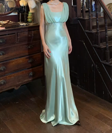 Charming Prom Dress Satin Straps Gala Gown Evening Dress Birthday Party Dress D5257