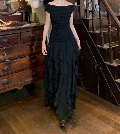 Stunning Prom Dress Black Off Shoulder Pleated Gala Gown Evening Dress Birthday Party Dress D5259