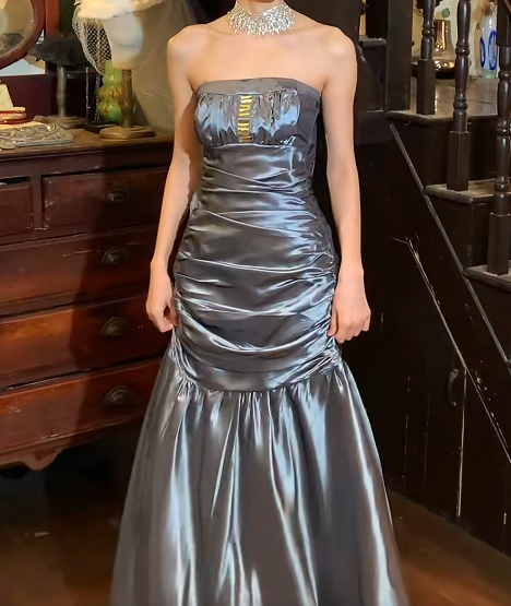 Chic Prom Dress Satin Strapless Pleated Mermaid Gala Gown Evening Dress D5274