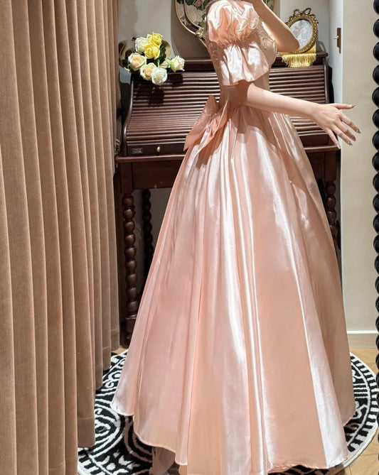 Chic Prom Gown Light Pink V-neck Satin Gala Dress Quinceanera Dress 18th Birthday Gown D5327