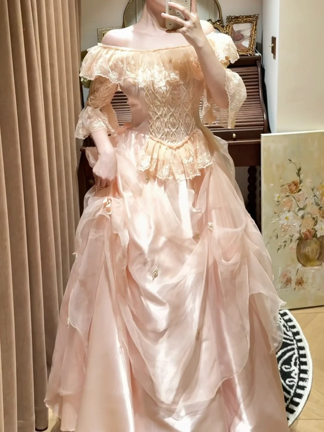 Atemberaubendes hellblaues Abendkleid aus plissiertem Tüll mit V-Ausschnitt, ideal für Quinceañera und Ball (Modell D4654)