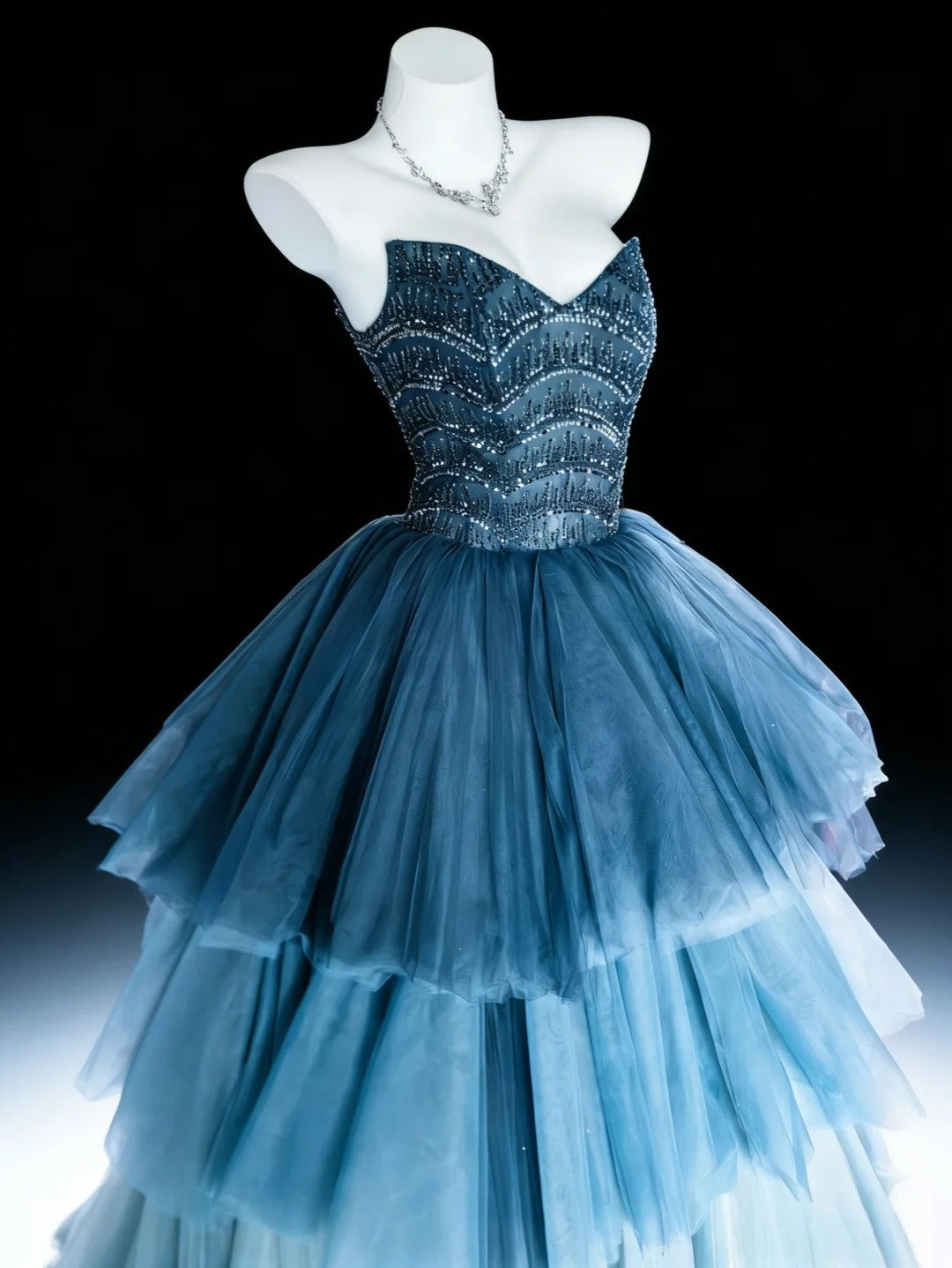 Elegantes Ballkleid Ombre Blau Sweetheart Plissiertes Abendkleid Quinceanera Kleid Geburtstag Abschlussballkleid D5393