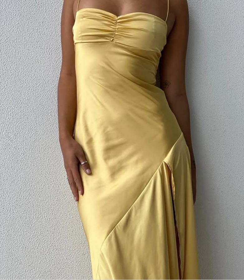 Robe de bal fourreau longue jaune à bretelles spaghetti et fente MD7581