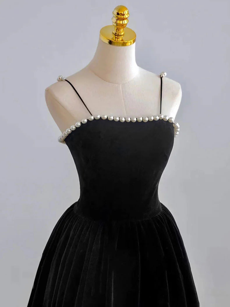 Retro Burgundy Beaded Spaghetti Strap Design A-line Velvet Party Dress Homecoming Dress D1541