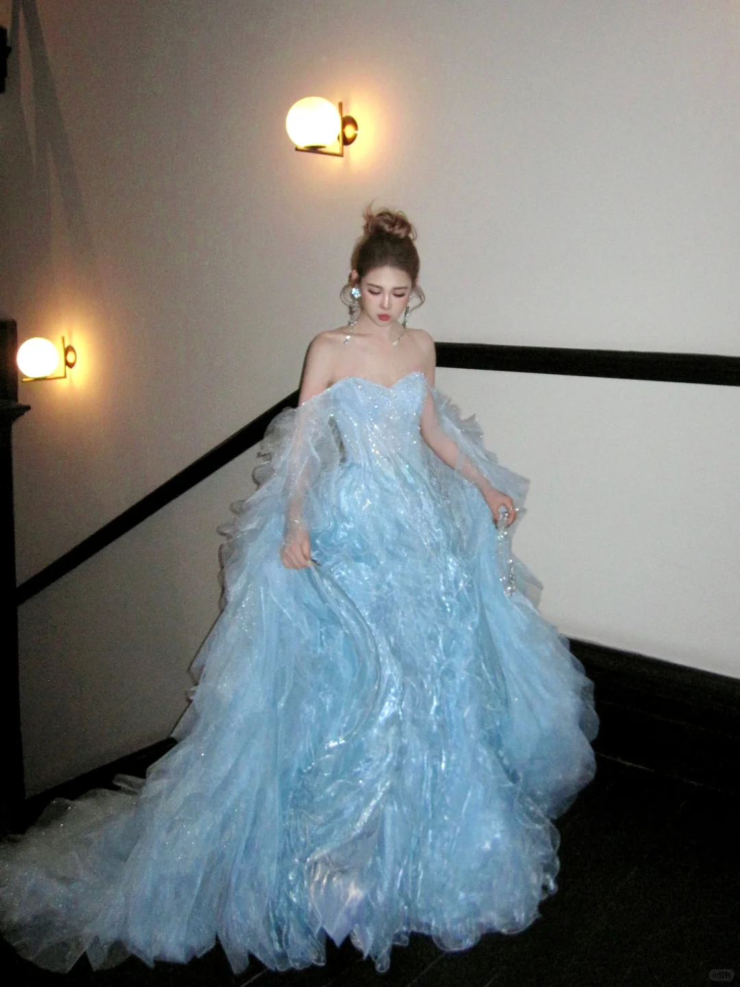 Gorgeous Shiny Light Blue Strapless Design A-Line Tulle Wedding Dress Prom Dress Evening Dress D1714