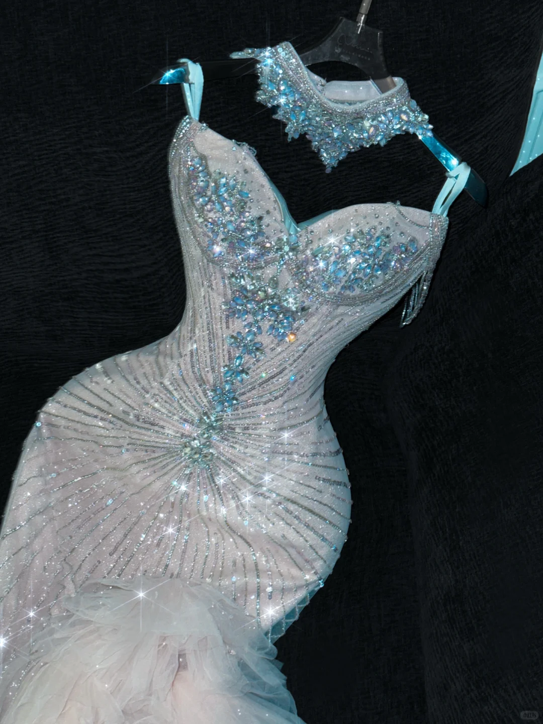 Shiny Beaded White Sweetheart Tulle Sequin Design Elegant Mermaid Floor-length Wedding Dress D1662