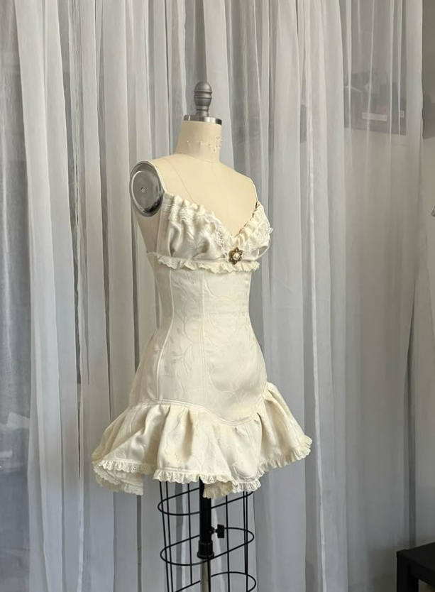 Vintage Beige Spaghetti Strap A-line Satin Lace-up Short Party Dresses Homecoming Dresses, D1324