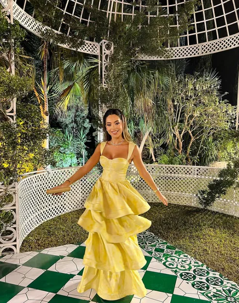 Robe de bal longue trapèze jaune pastel à volants et volants MD7722