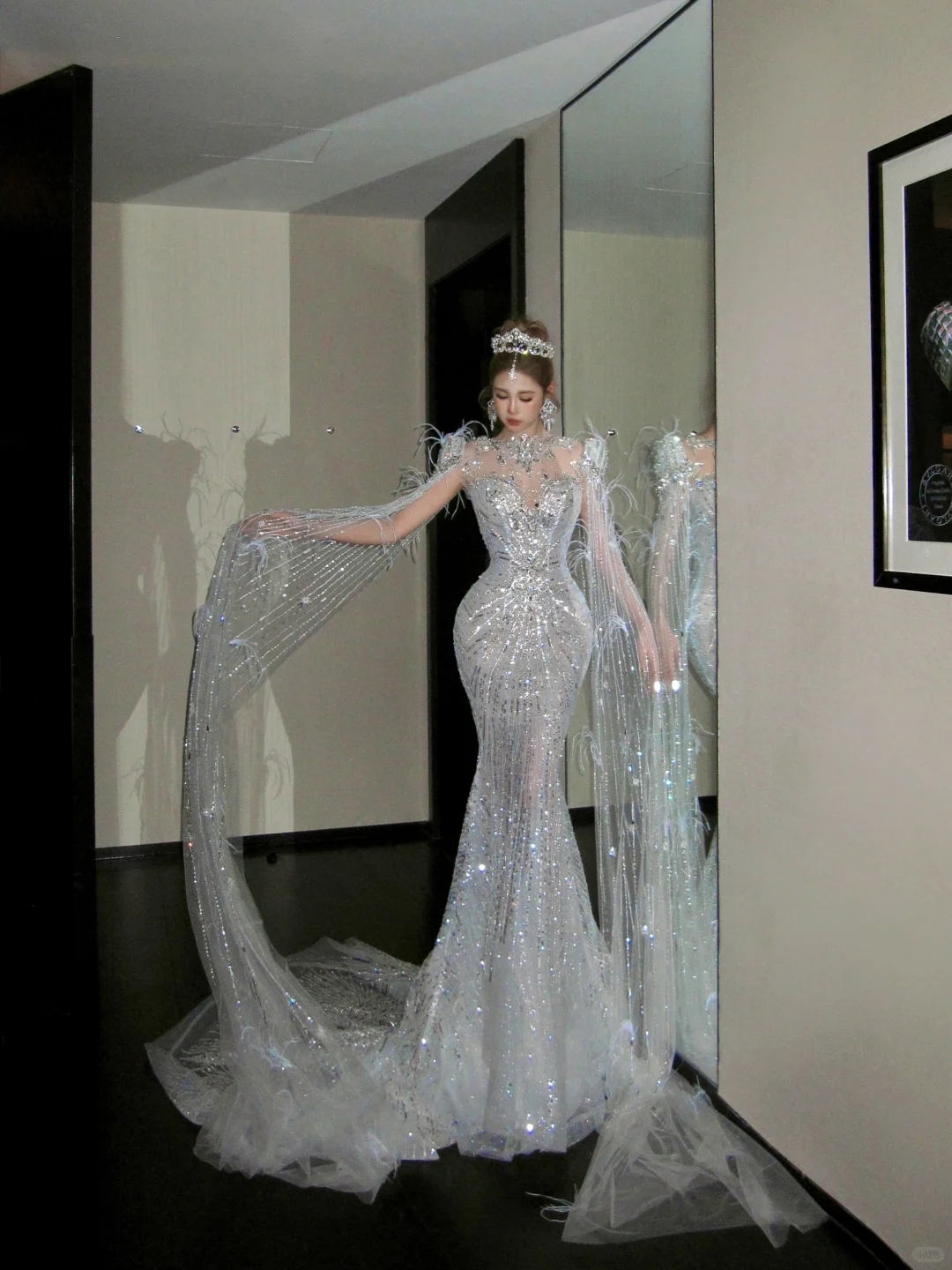Elegant Glittering Silvery Beaded Sequined Design Mermaid Wedding Dress Prom Dress Evening Dress D1713