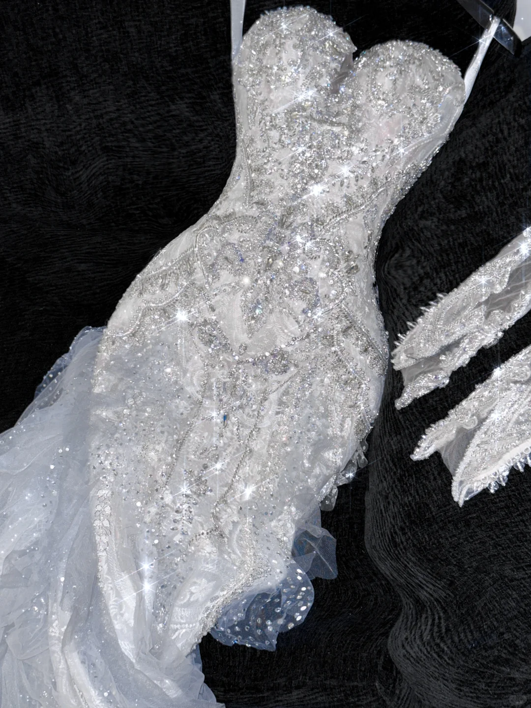 Elegant Sweetheart Lace Tulle Beaded Applique Design Gorgeous Mermaid Floor-length Wedding Dress D1638