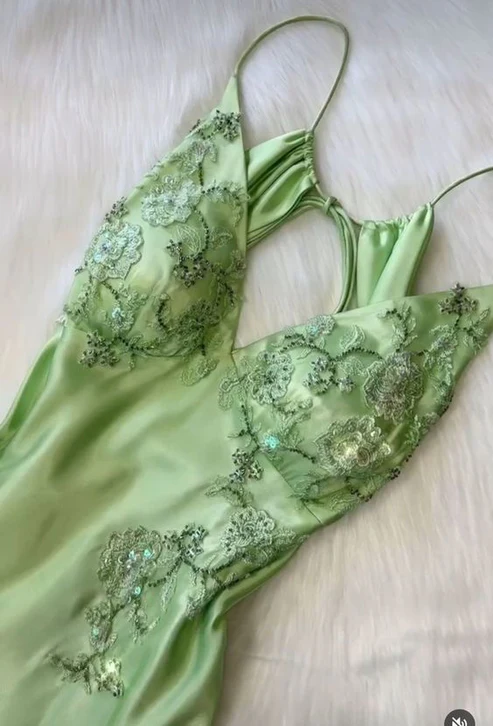 Green V Neck Straps Appliques Long Evening Party Dress MD7426