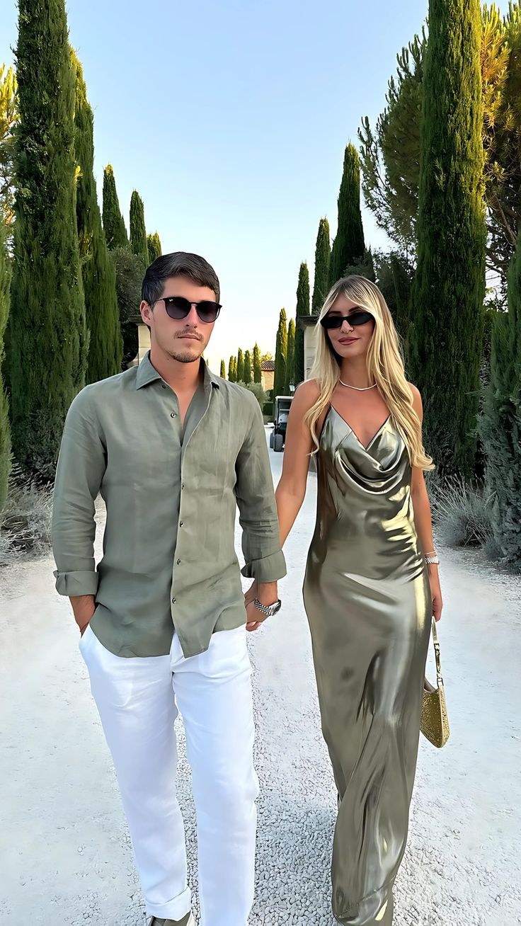 Robe de soirée longue fourreau chic à bretelles spaghetti, D107