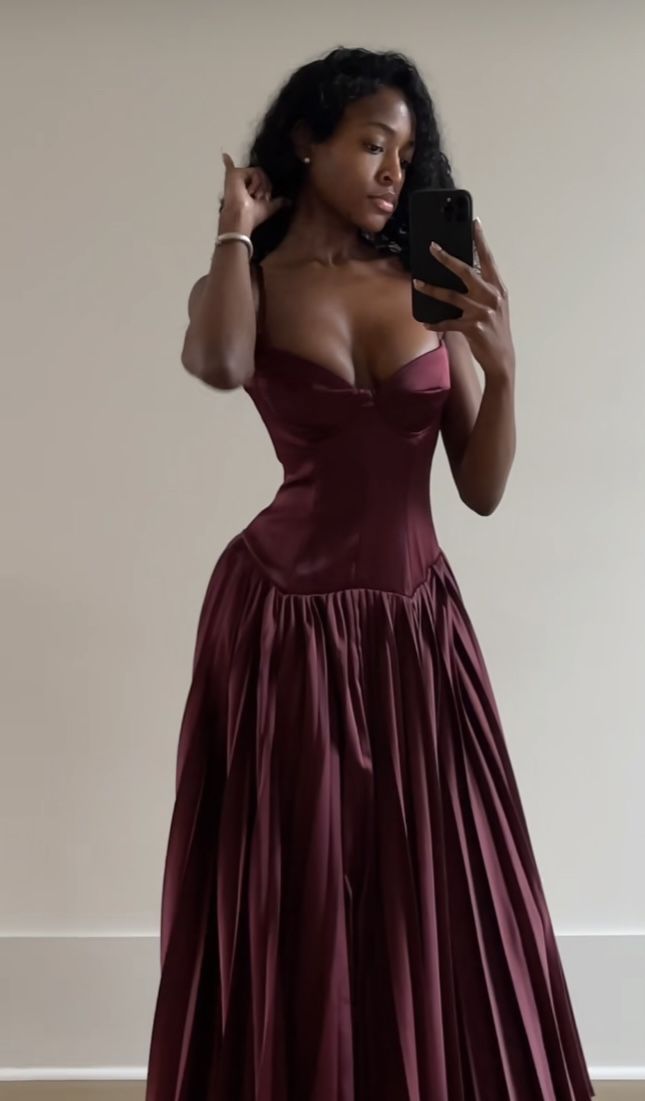 Robe de soirée longue en satin à bretelles trapèze, élégante, robe d'invitée de mariage, D16