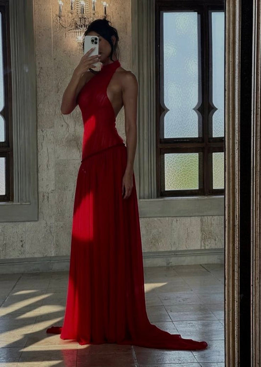 Charmante robe de soirée longue rouge dos nu coupe trapèze, D298
