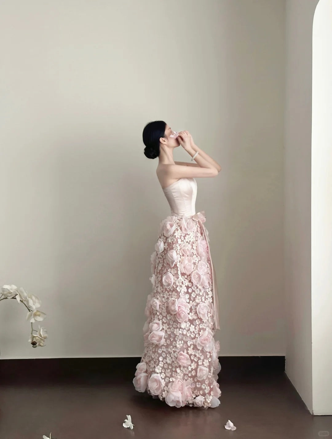Gorgeous Pink A-Line Strapless Floral Appliques Bow Satin And Tulle Dress Prom Evening Dress L122