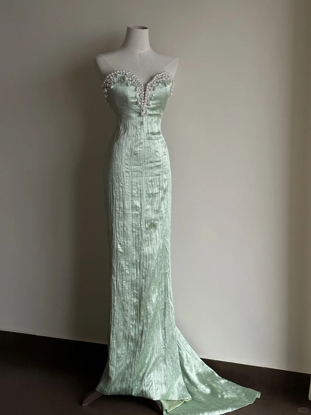 Elegant Mint Green Mermaid Dress Sweetheart Pearl Satin Dress Prom Evening Dress L124