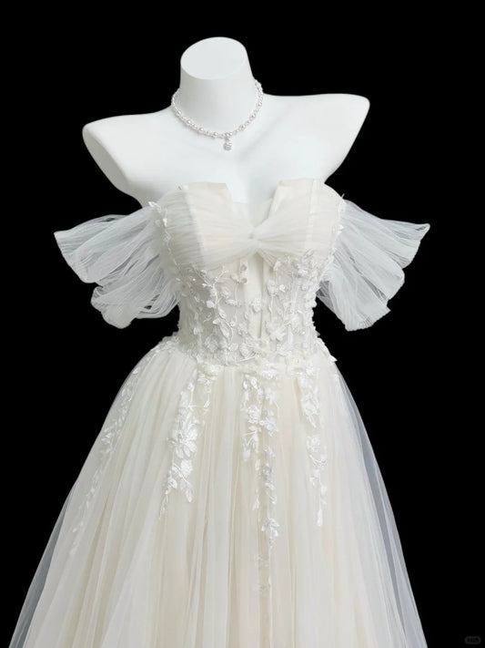 Chic White A-Line Strapless Floral Appliques Tulle Dress Prom Dress Evening Dress L212