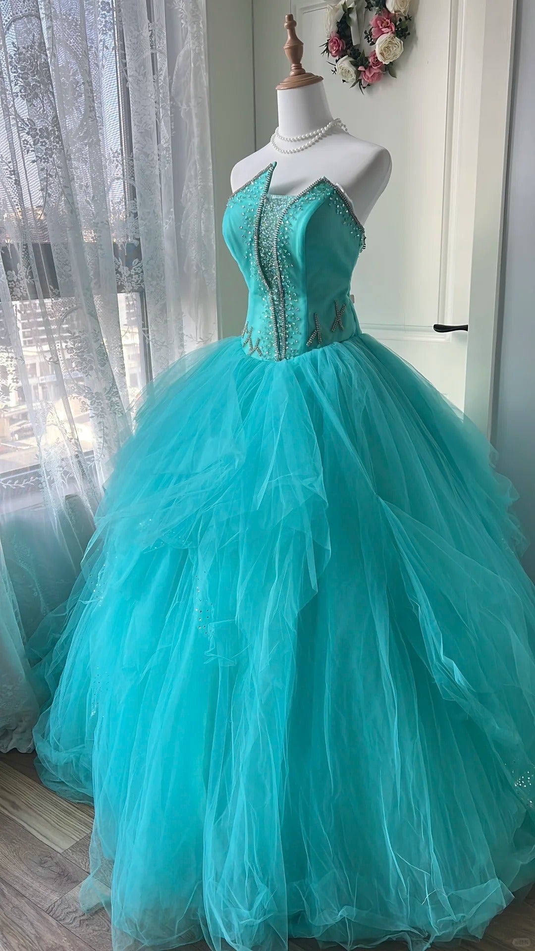 Pretty Turquoise Ball Gown Strapless Rhinestone Sequins Tulle Dress Quinceanera Dress 16 L302