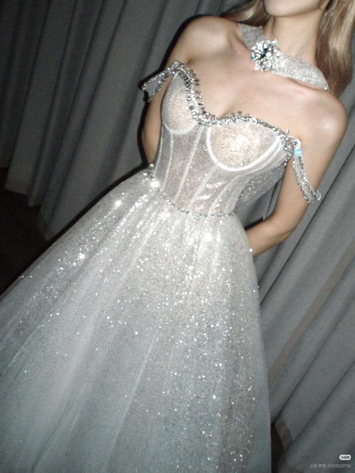 Sparkling White Ball Gown Spaghetti Strap Sequins Corset Tulle Dress Quinceanera Dress 16 L405