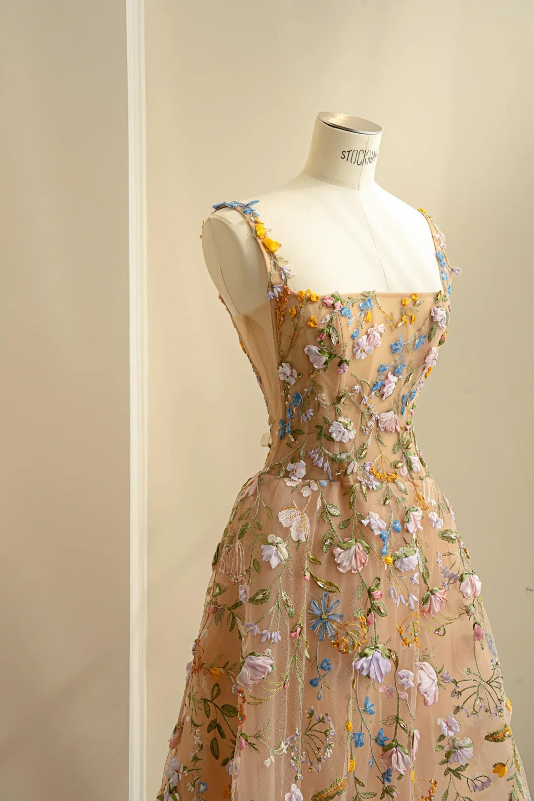 Princess Nude A-Line Spaghetti Strap Floral Appliques Tulle Dress Prom Dress Evening Dress L482