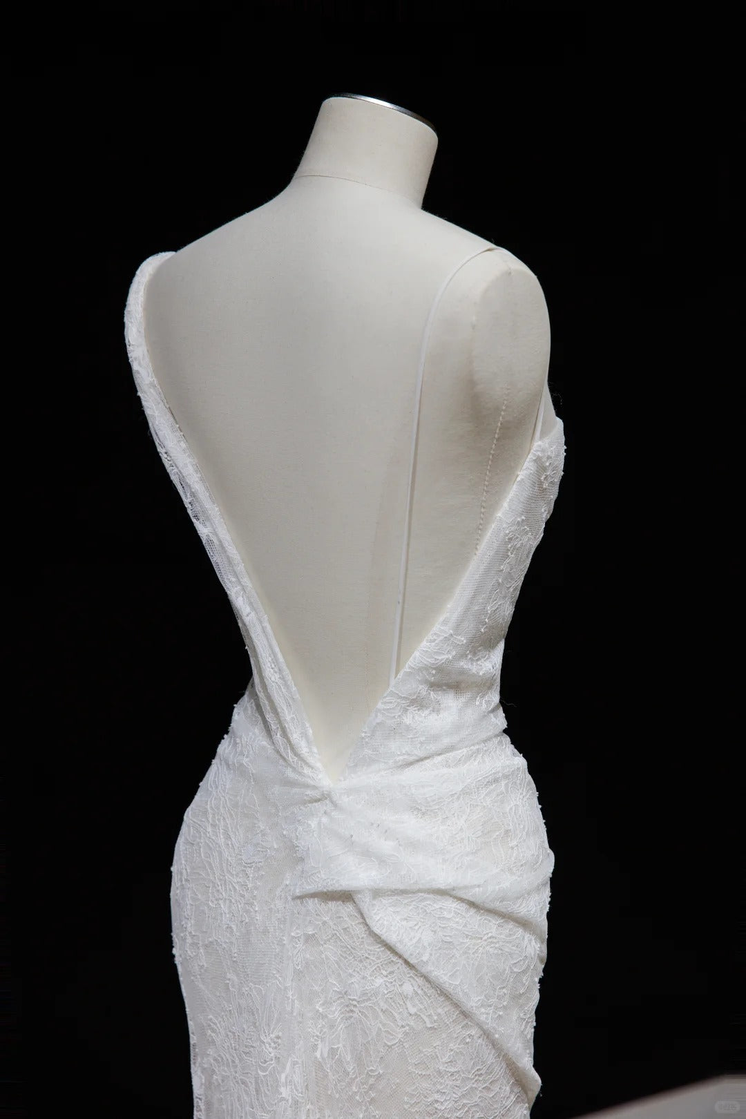 Pretty White Mermaid Asymmetrical Neck Lace Appliques Ruched Tulle Dress Prom Evening Dress L494