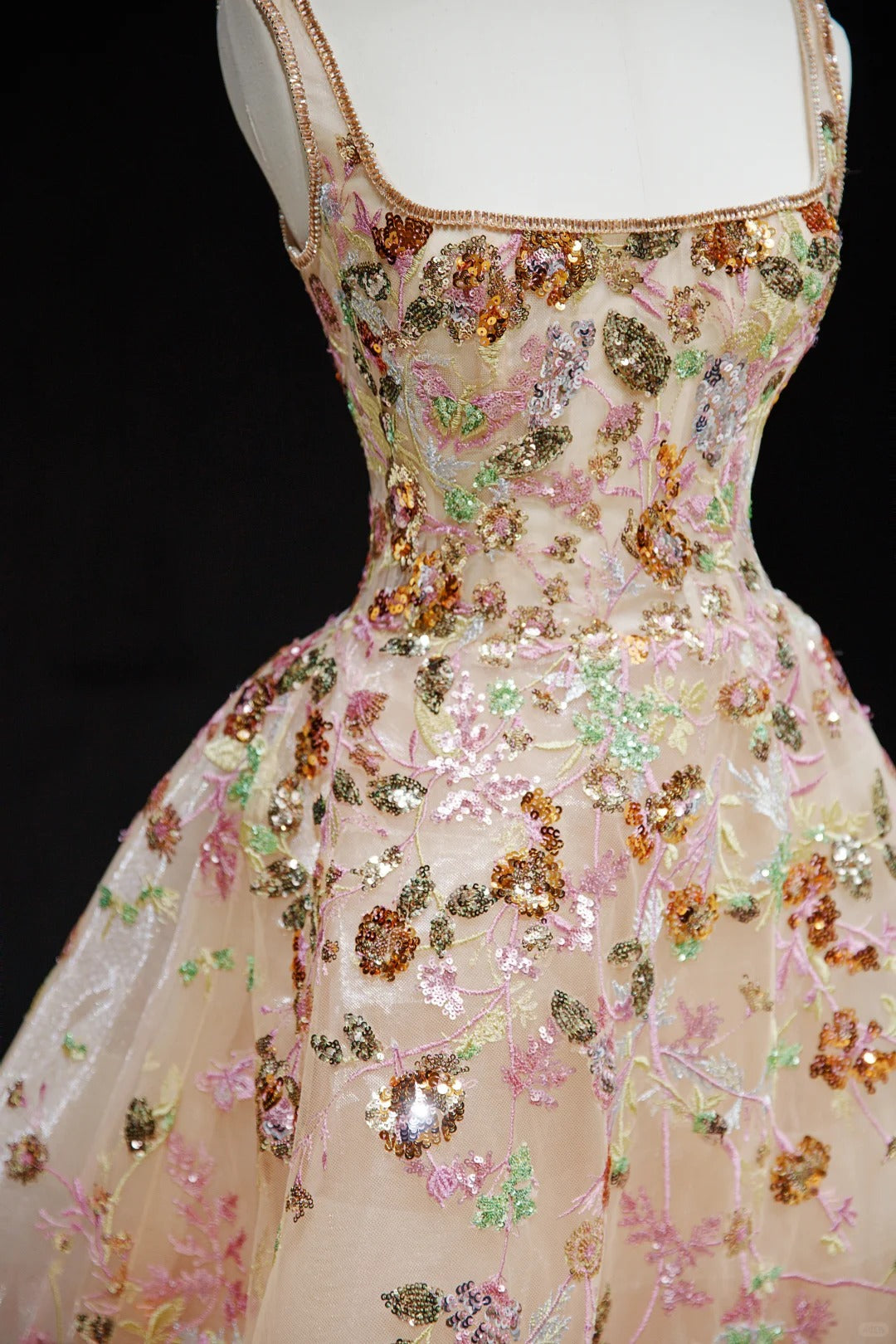 Pretty Champagne Ball Gown Square Embroidery Sequins Tulle Dress Quinceanera Dress 16 L502