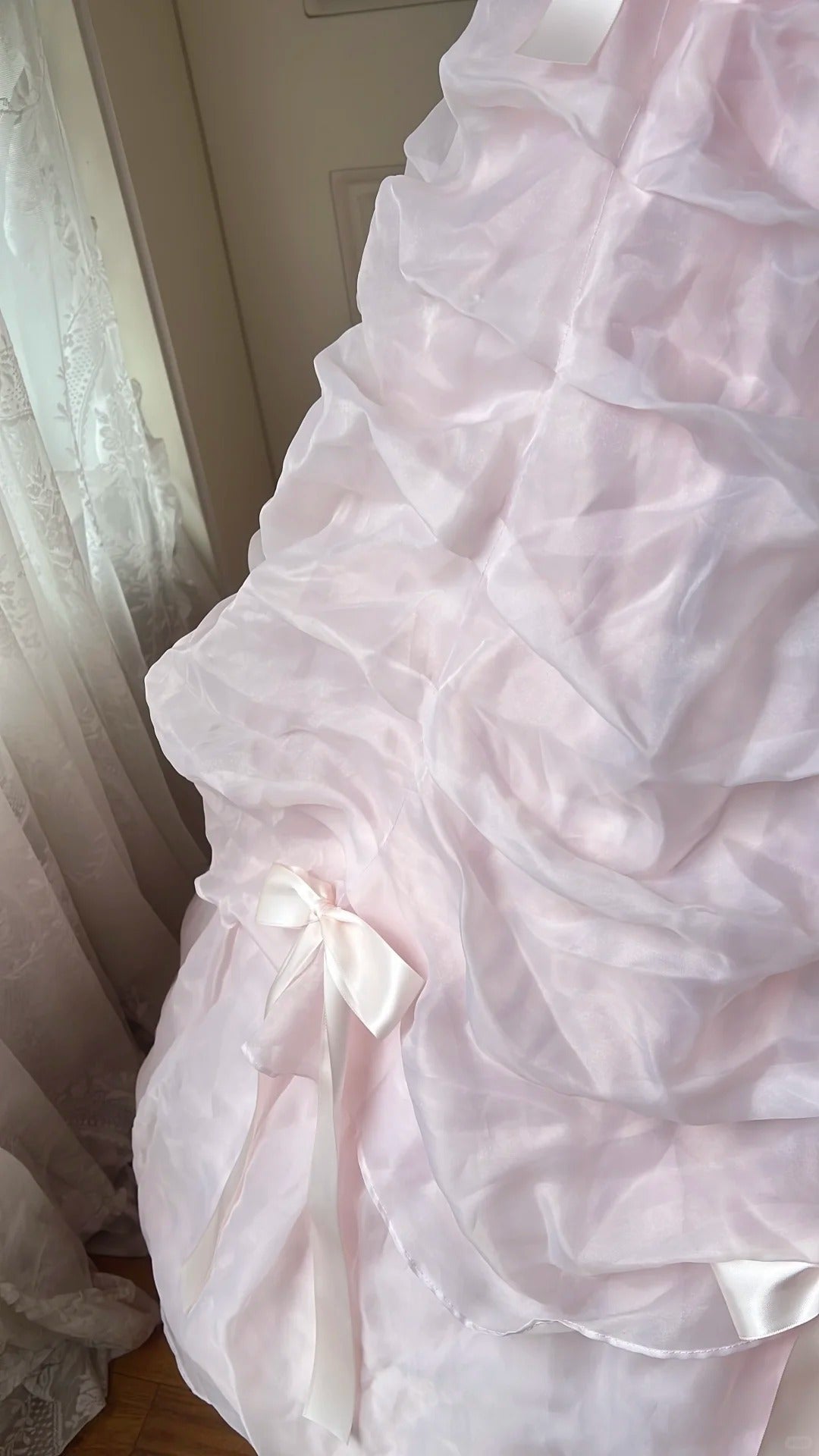 Sweet Pink Ball Gown Spaghetti Strap Bow Beaded Ruched Tulle Dress Quinceanera Dress 16 L569
