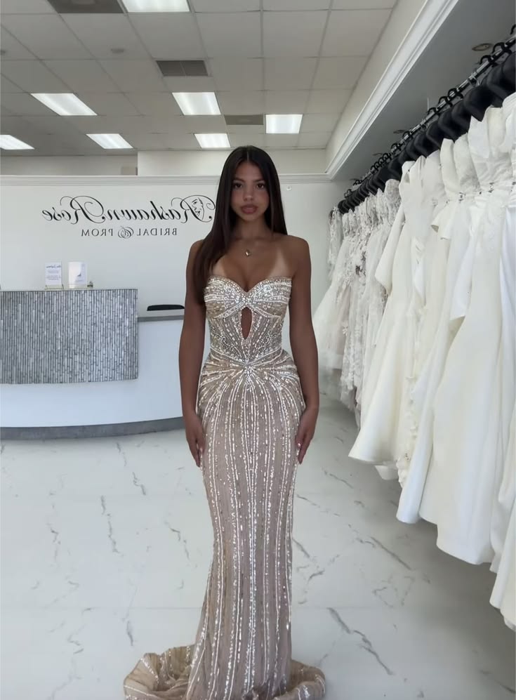 Beautiful Champagne Sweetheart Cutout Beaded Striped Mermaid Prom Dress M039